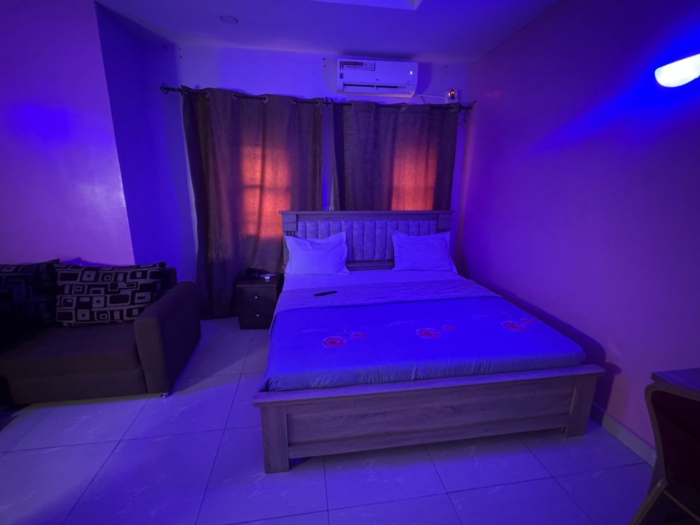 Deluxe Room detail