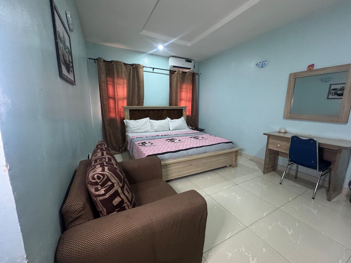 Executive Room detail